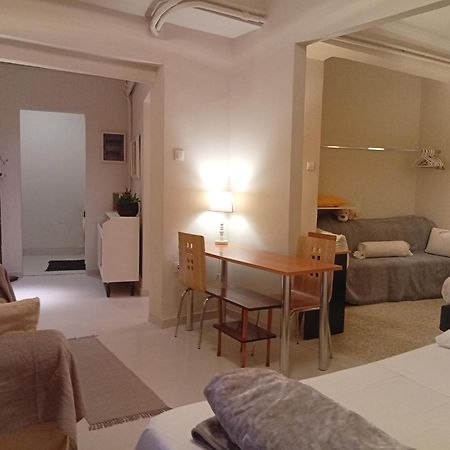 Filopappou Decent Apartment 雅典 外观 照片