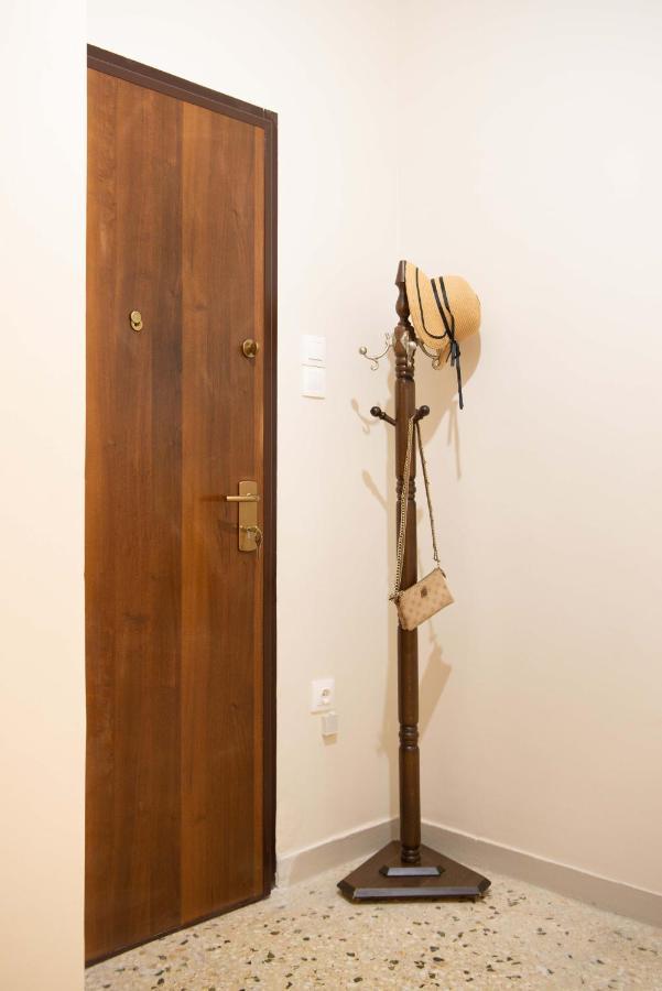 Filopappou Decent Apartment 雅典 外观 照片