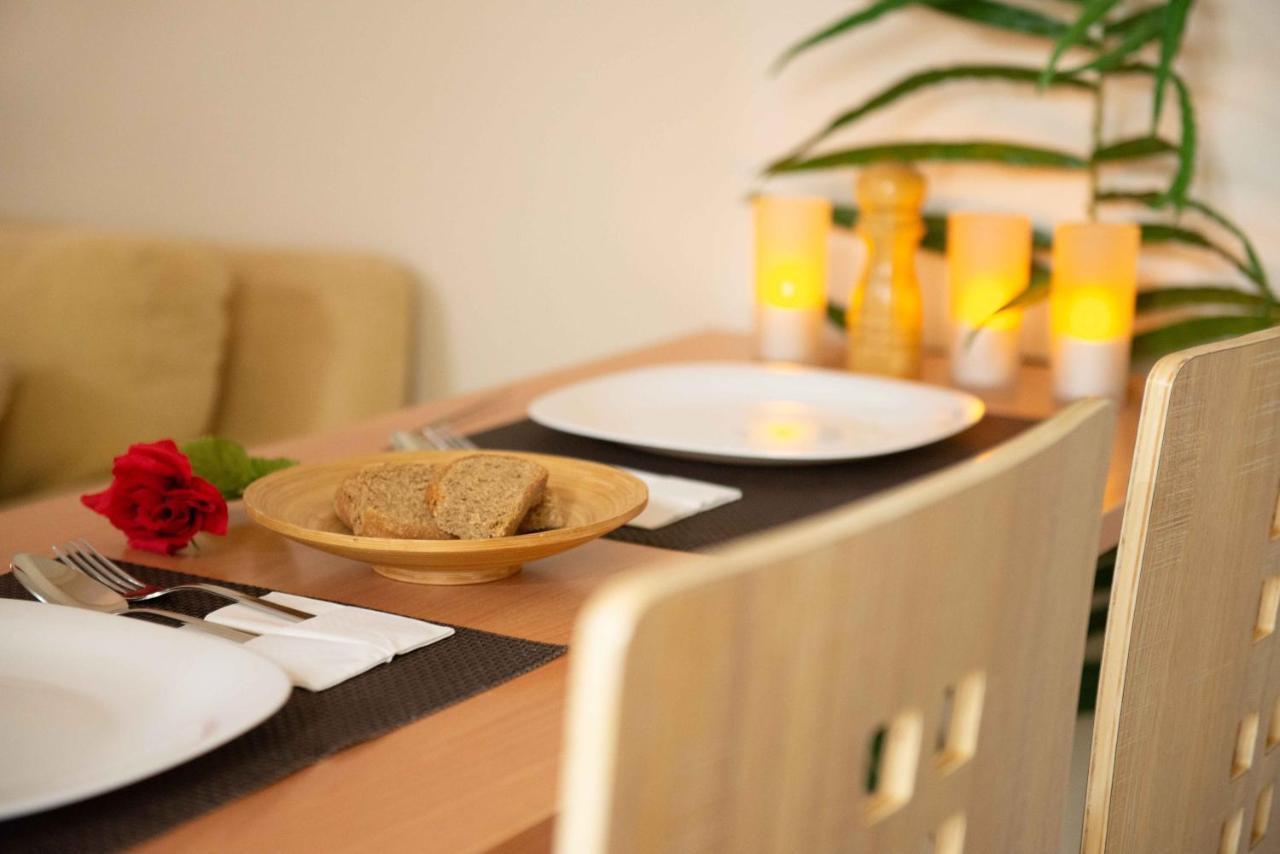 Filopappou Decent Apartment 雅典 外观 照片