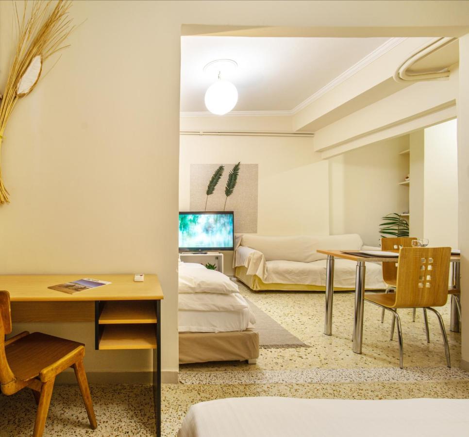 Filopappou Decent Apartment 雅典 外观 照片