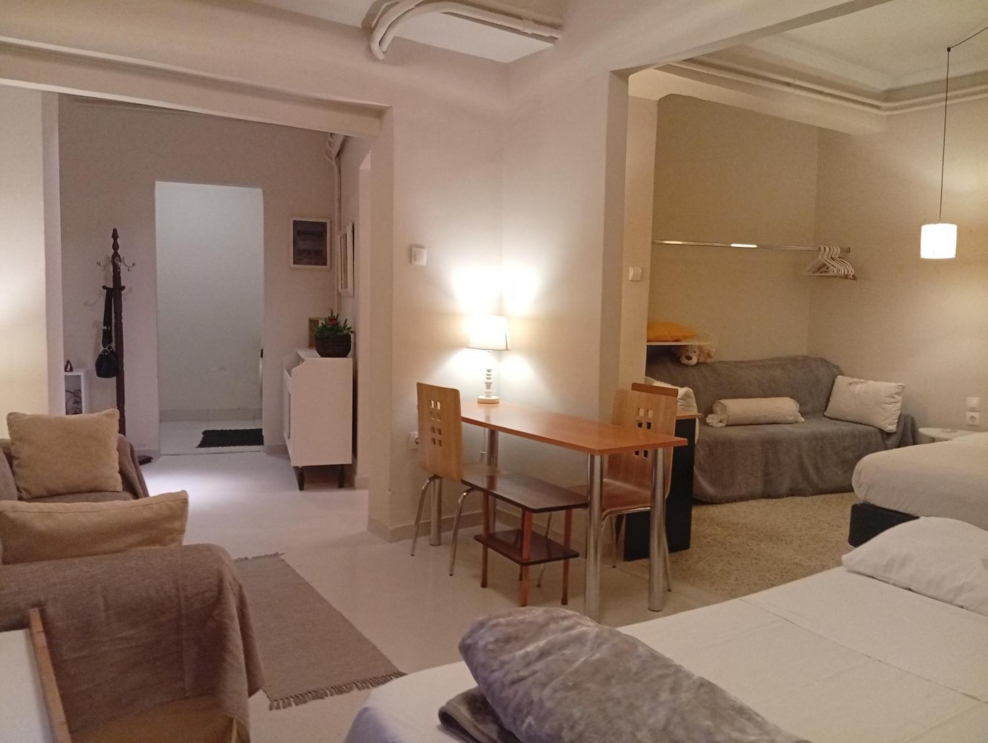 Filopappou Decent Apartment 雅典 外观 照片