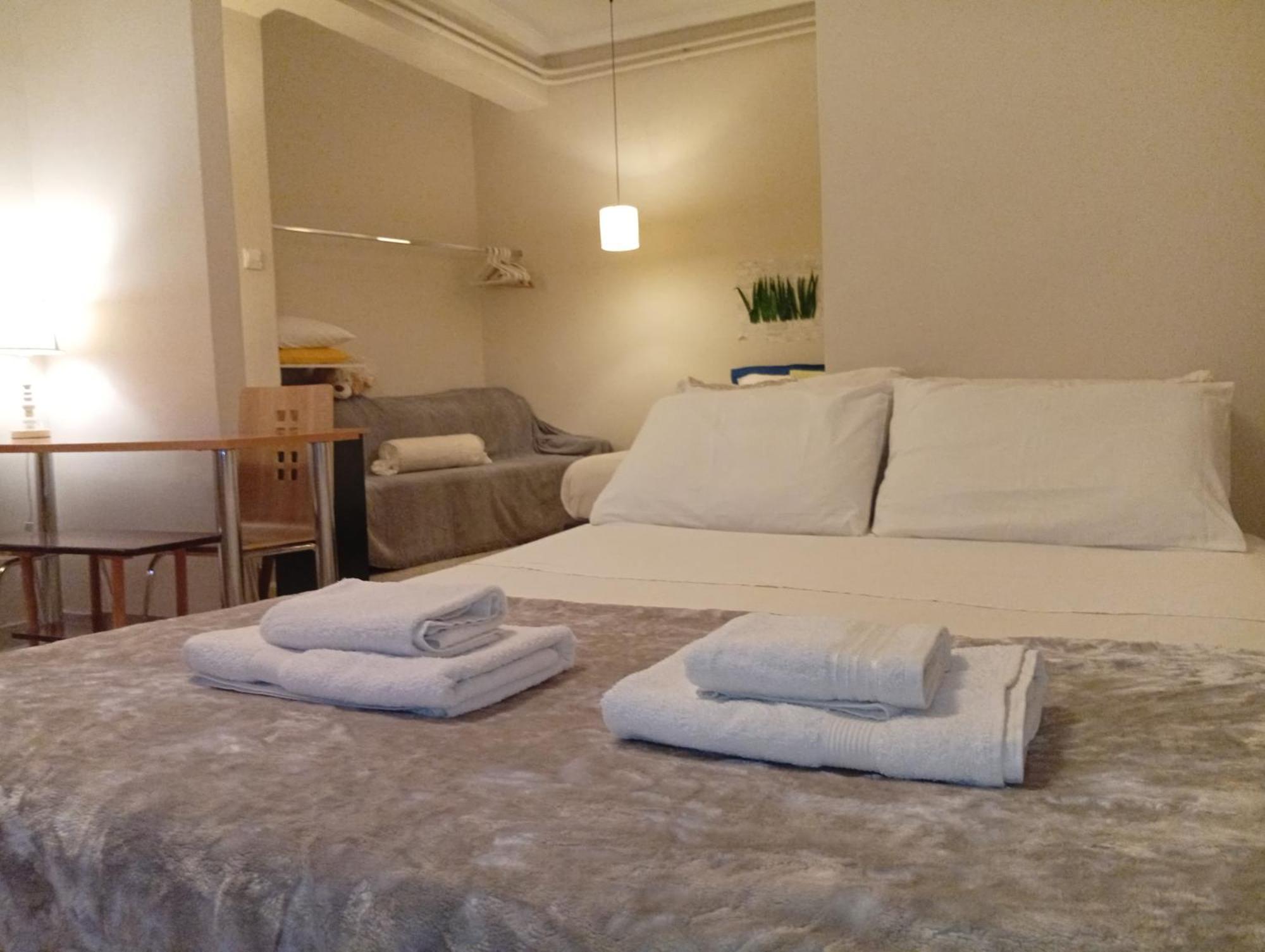 Filopappou Decent Apartment 雅典 外观 照片
