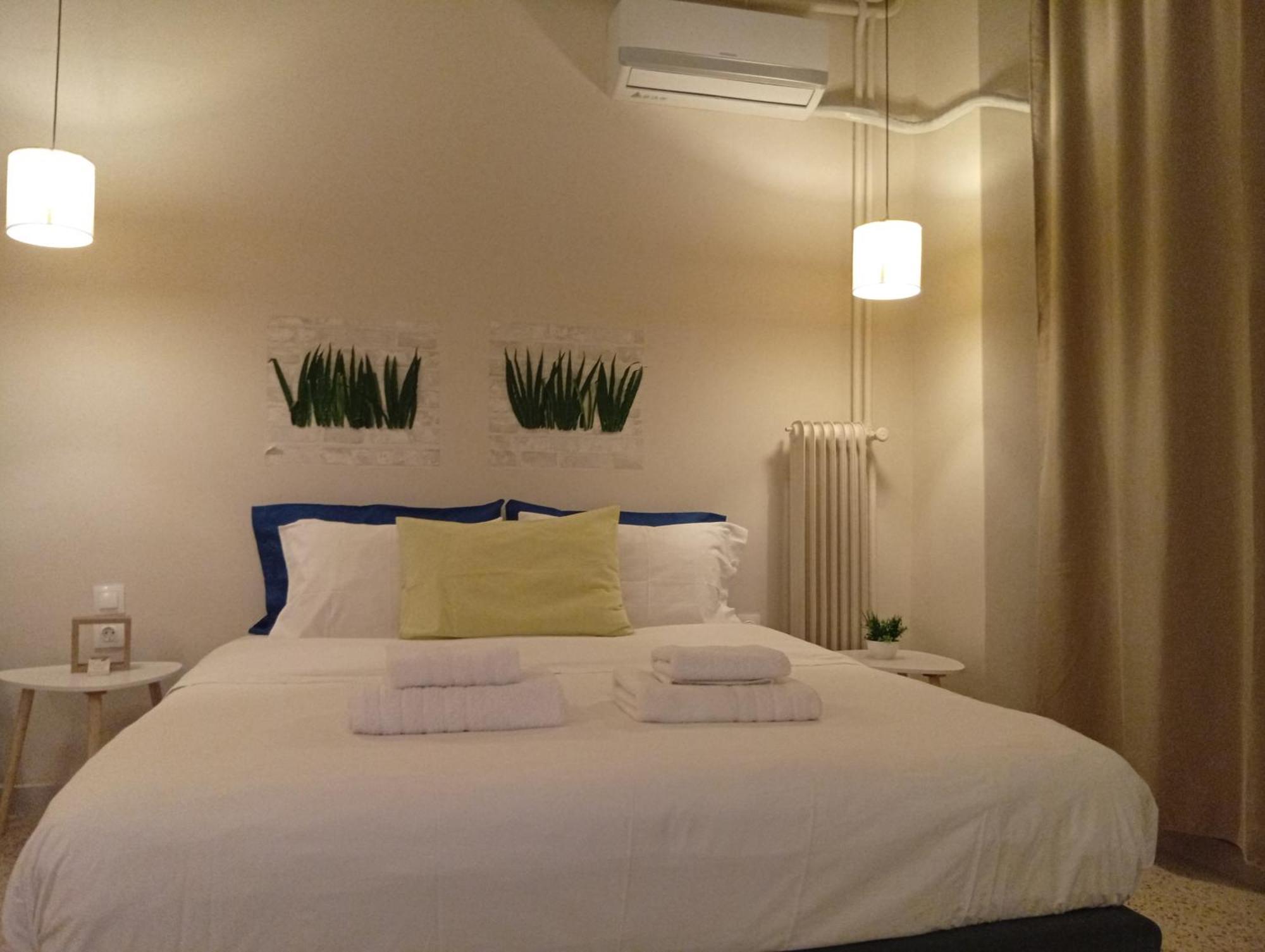 Filopappou Decent Apartment 雅典 外观 照片