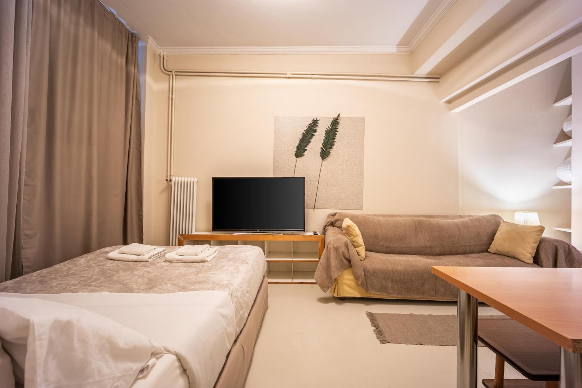 Filopappou Decent Apartment 雅典 外观 照片
